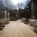 Hotel Zone 4*