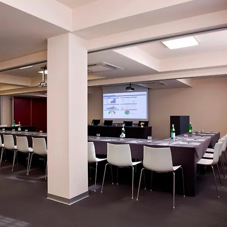 Zone Hotel