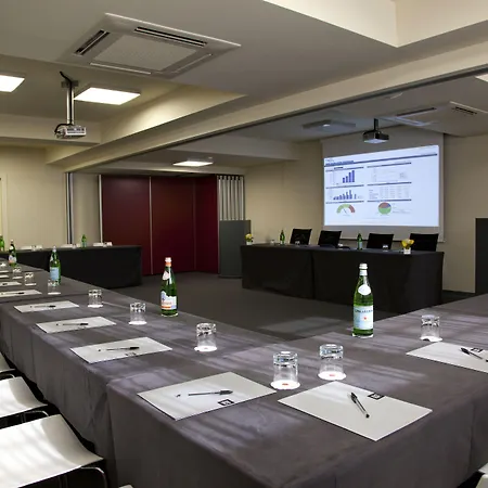 Zone Hotel 4*