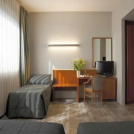 Zone Hotel