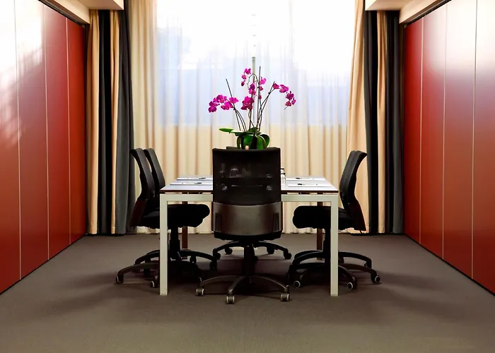 Ξενοδοχείο Zone 4*